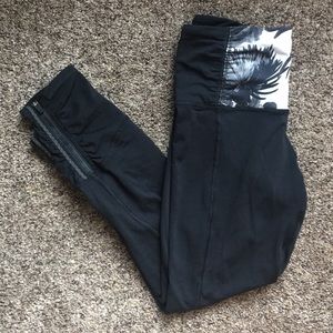 Lululemon pants 🍋